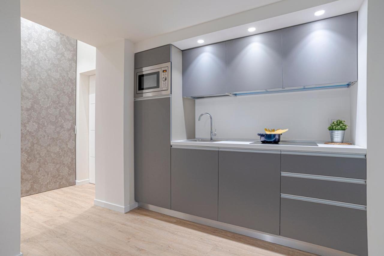 Suite Roma - By Myhomeincomo Exteriér fotografie